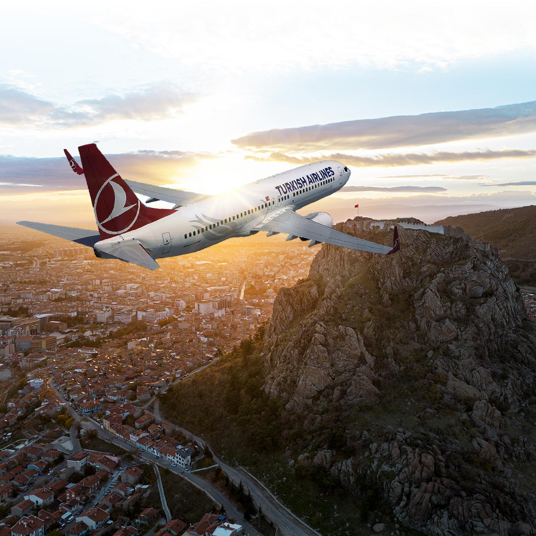 Uçak Biletinizin Yarısı Oruçoğlu'ndan Hediye! image